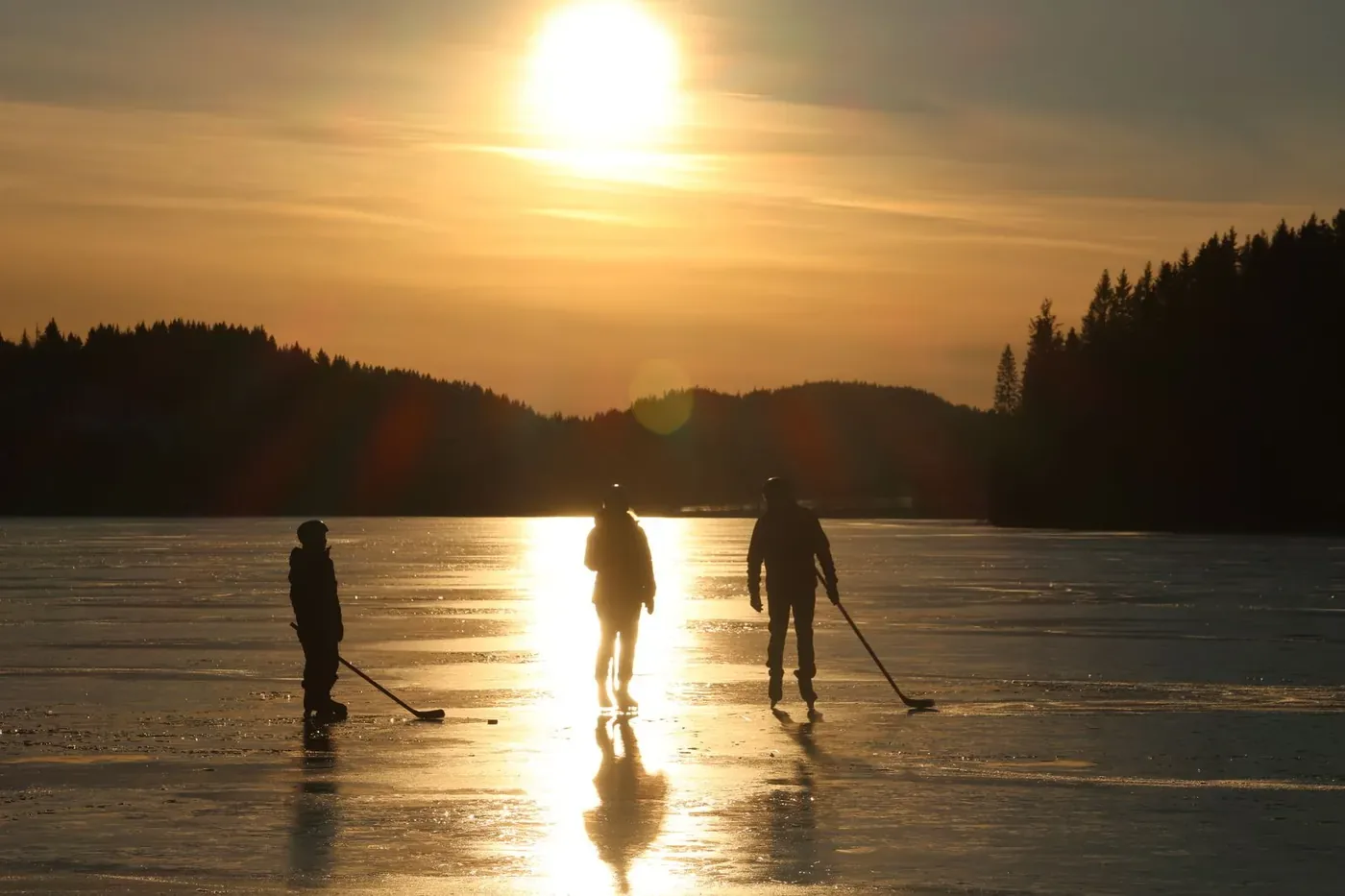 Ice hockey
